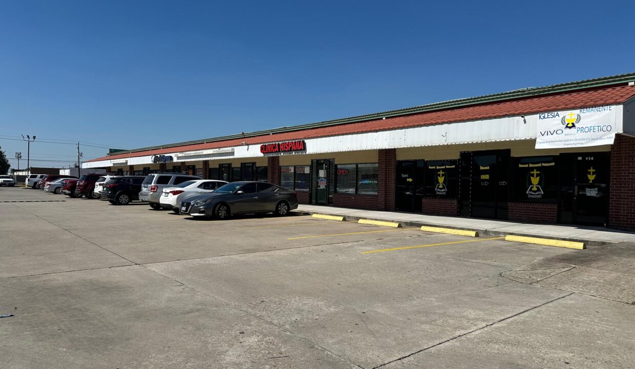 WhatsApp Image 2025-10-15 at 17.21.11_ba390e0c