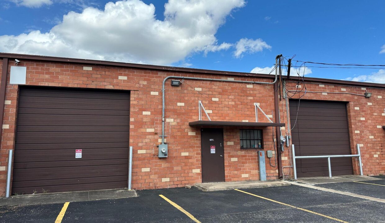 WhatsApp Image 2025-10-17 at 18.04.18_3eee4569