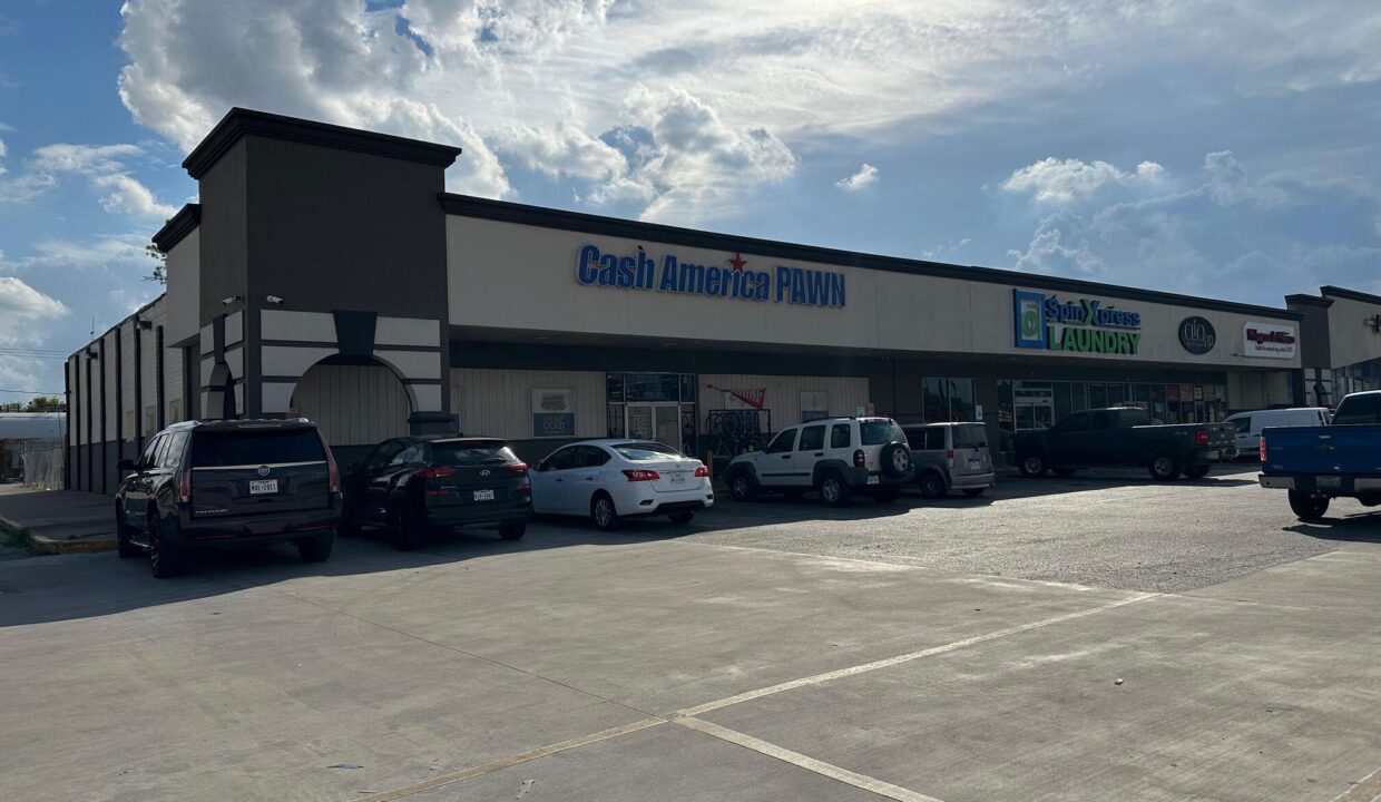 WhatsApp Image 2025-10-16 at 18.20.50_fb1e2884