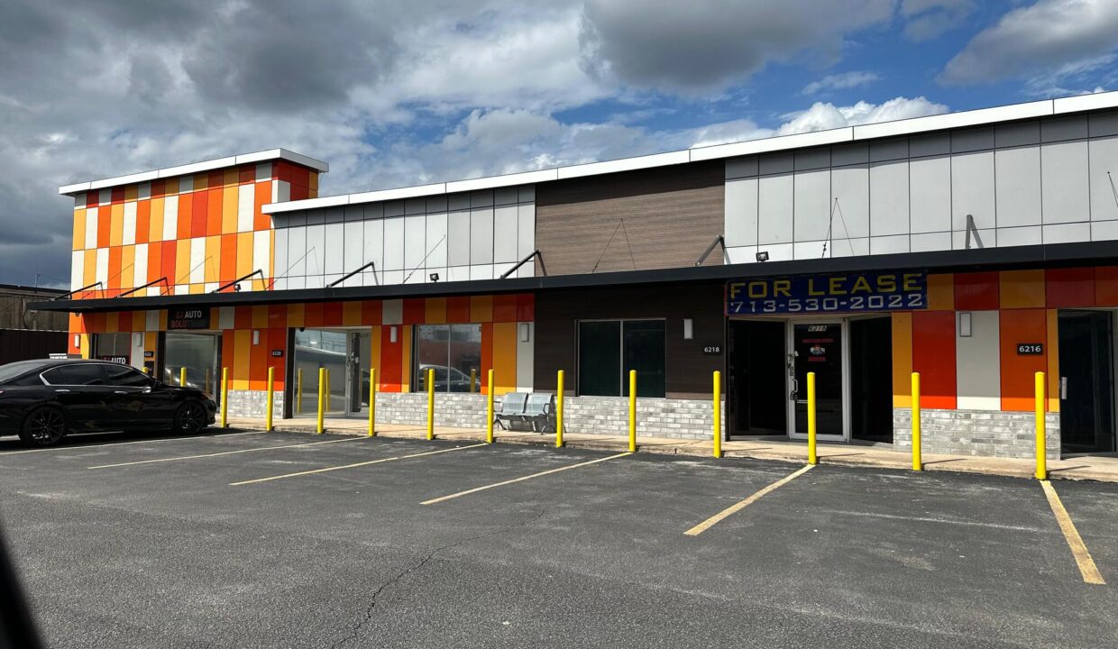 WhatsApp Image 2025-10-17 at 18.04.25_c2c2e209