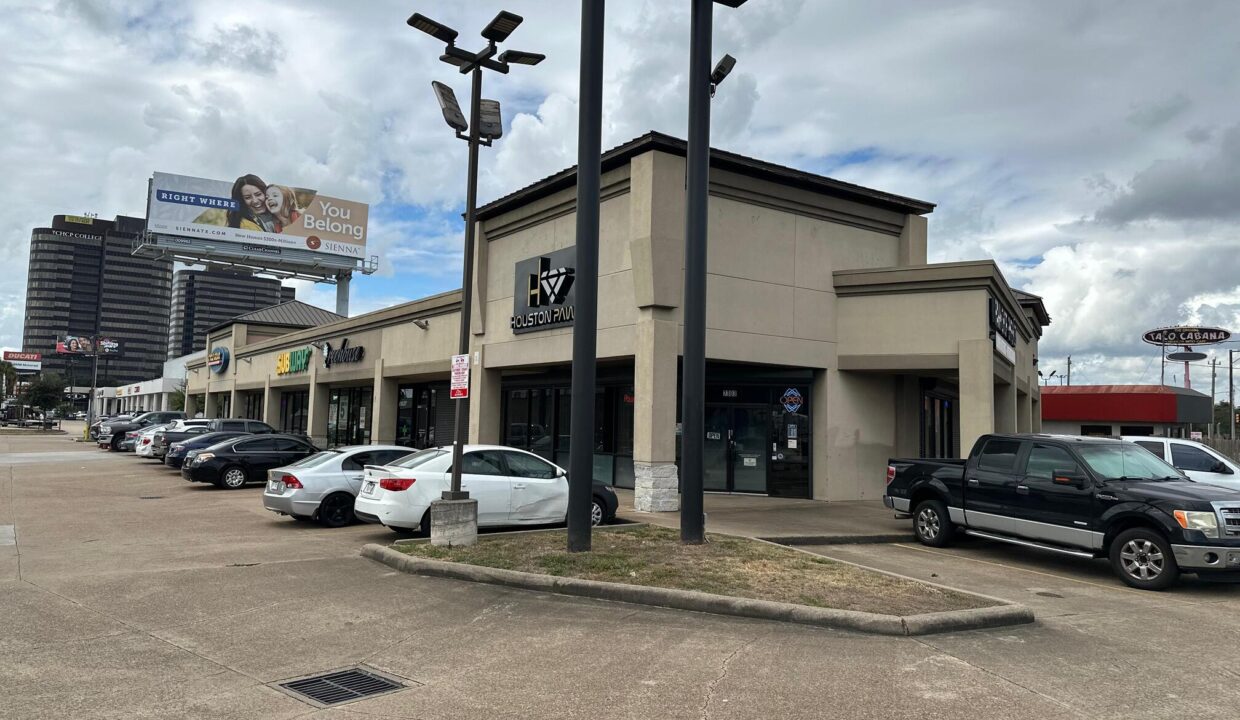 WhatsApp Image 2025-10-17 at 17.42.27_dfd1db3a