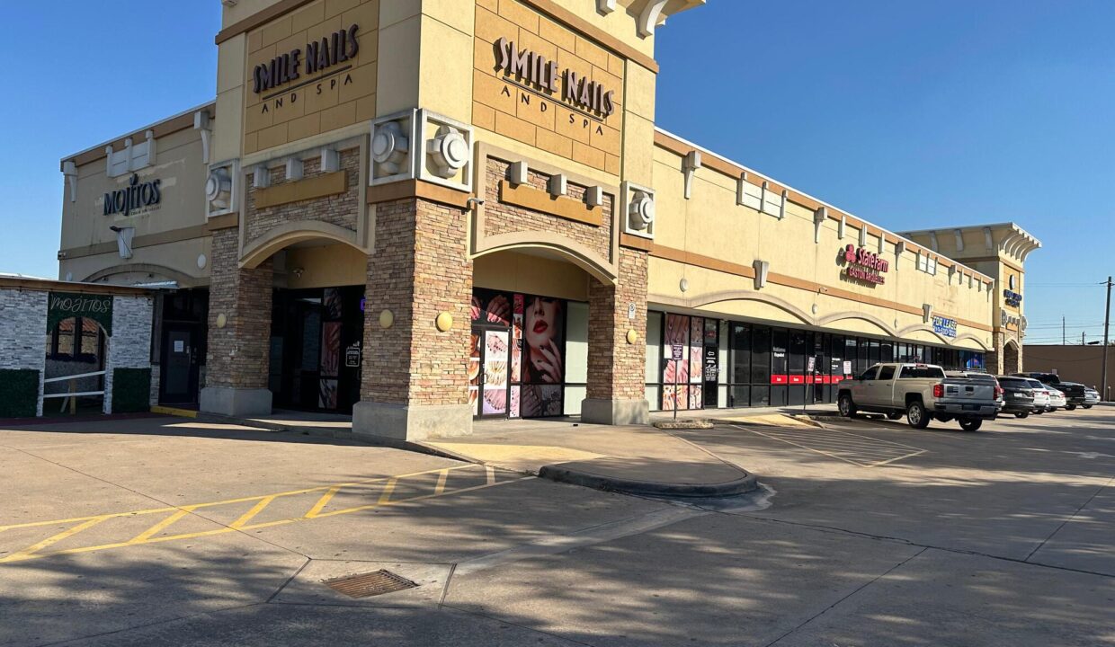 WhatsApp Image 2025-10-16 at 09.10.08_b80aec17